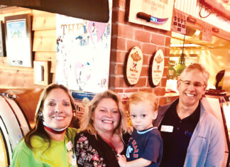 Hvac Winners At Texas Roadhouse With Pat Carraway (left, With A Superior) And Jimmy Dallas (right, With A Superior)