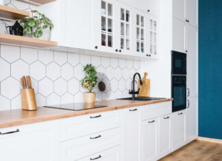 Contemporary Kitchen Interior Design With White Wood Furniture