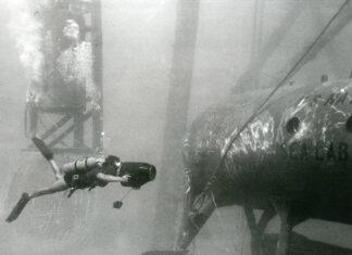 Man In The Sea Sealab I Being Lowered 1964