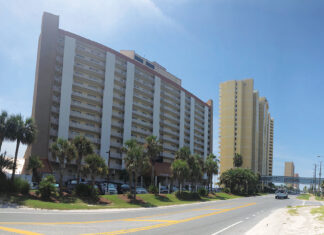 Neighboring Condos Landmark And Emerald Isle Were Built A Quarter Century Apart