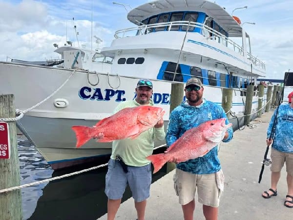 Capt Andersons Red Snapper Men