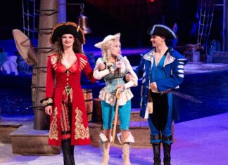 Pirate’s Voyage Dinner & Show Media Event With Dolly Parton