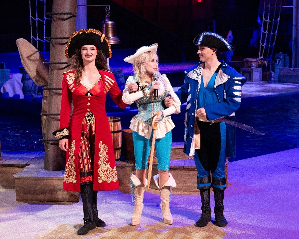 Pirate’s Voyage Dinner & Show Media Event With Dolly Parton